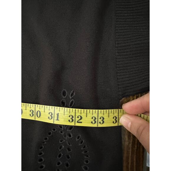 Chico’s Embroidered Eyelet sweater Ruana size SM - Picture 12 of 13